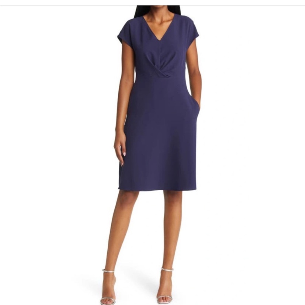 Tahari ASL Navy Twist Front V-Neck Fit & Flare - NWT - Size 16!